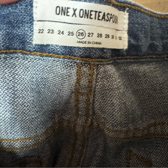one x one teaspoon blue distressed jeans size 26 - Picture 3 of 5